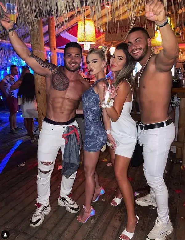 Чалгарки с 31 участия на месец заработват по 150 бона, частните партита не влизат в сметката