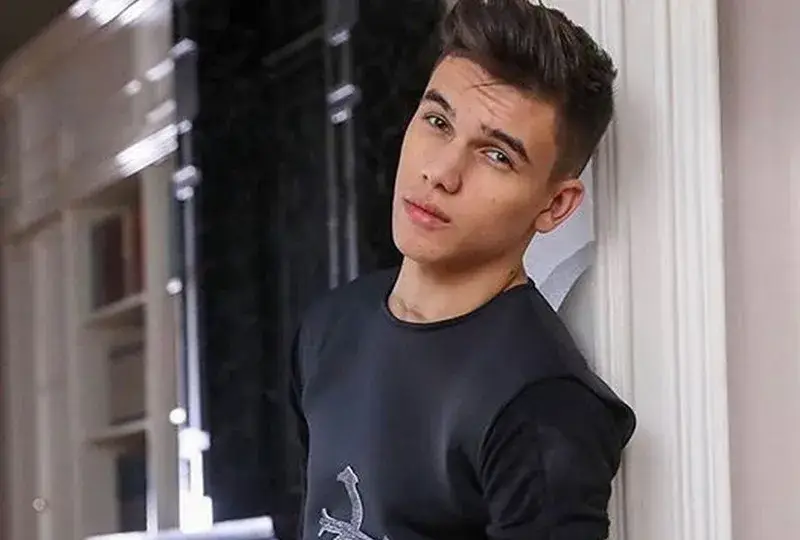 Чалгата оплаква Денис навръх рождения му ден