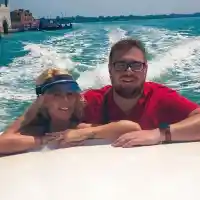 Дъщерята на Гущеров го нарисува като прасе (Снимка)