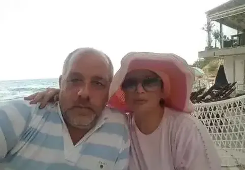 Диана Найденова  плаче на мъжа си  за нов айфон