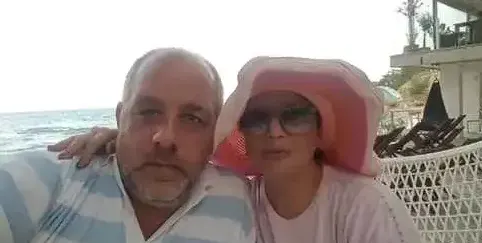 Диана Найденова  плаче на мъжа си  за нов айфон