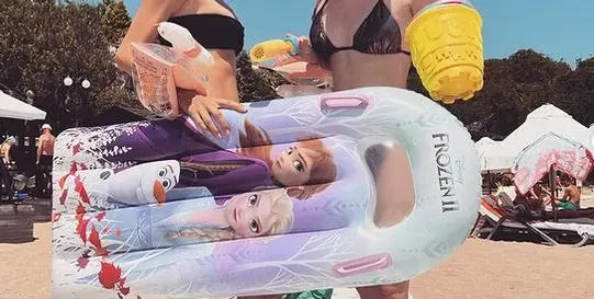 Горещи синоптички в катун на плажа