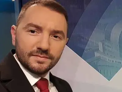 Хекимян  остана  без водещи (Подчинените му масово напускат, или са на море)