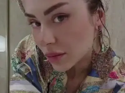 И Ася Капчикова си отряза носа, неузнаваема е! (Снимка)