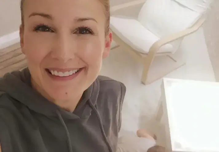 Жената на Венелин Петков е домакиня за пример