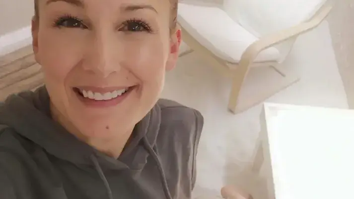 Жената на Венелин Петков е домакиня за пример