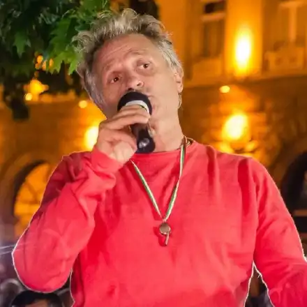 Къци Вапцаров с час за кастрация