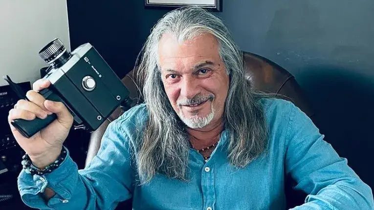 „Капките” за аматьори  сваля от ефир  „Маскираният певец”