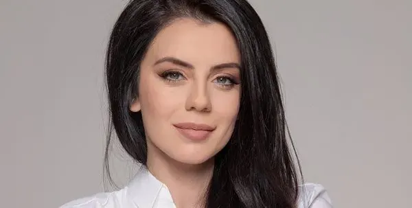 Конкурс определи Таня Андреева за най-красивата жена в родната политика