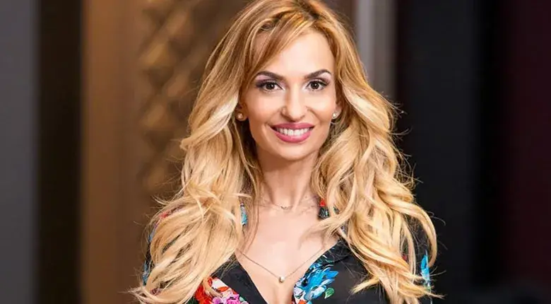 Малина се подмлади с филтър (Шок фото в галерия)