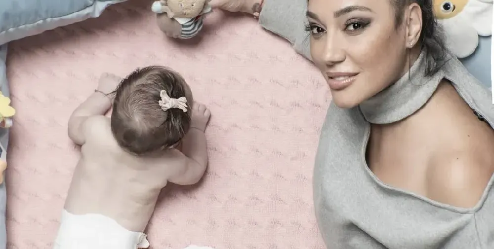 Мария Илиева крие дъщеря си по нареждане на таткото! Синът й Алекс пък е медийна звезда