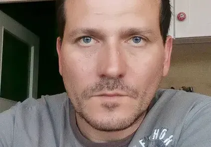 Митко Павлов пострада, оперираха го