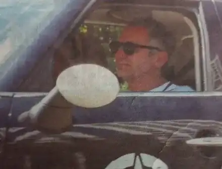 Наглост: Деян Донков кара в насрещното (Папарашки снимки)