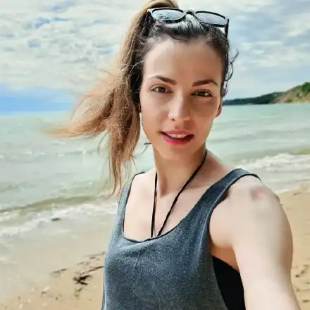 Неда Спасова фен на рока