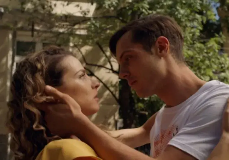 Неда Спасова крие гадже цели 10 години!