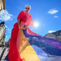 Поли Генова хвърли в амок Созопол