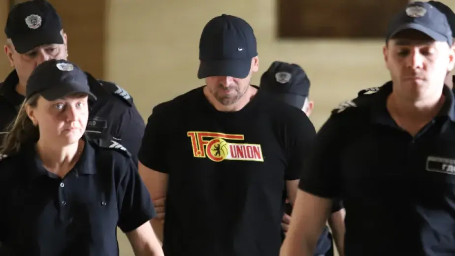 Пуснаха предсрочно Андре Токев от затвора срещу гаранция от 3 бона (Вижте как изглежда след 6 месеца в пандиза СНИМКИ)