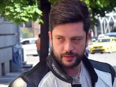 Радо от „Братя”  в тежък шок  след катастрофа