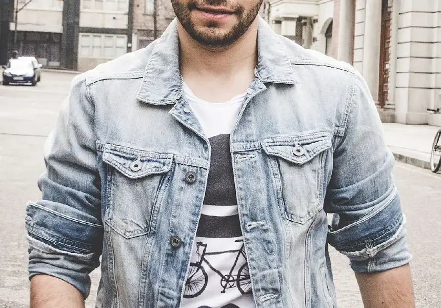 Рафи пръска луди пари за скъпи парцали