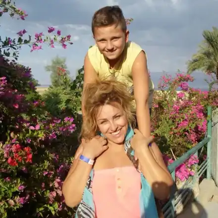 Рени не може да прежали големия си син: Буца е заседнала в гърлото ми!