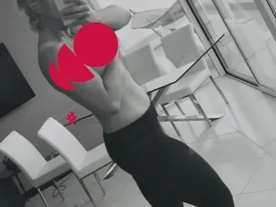 Силвена Роу чукна 55 и пощуря! Готавачката хвърли дрехите и сутиена за ЧРД (СНИМКА)