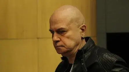 Слави Трифонов с нова диагноза (Дългия не може да стои прав повече от 10 секунди)