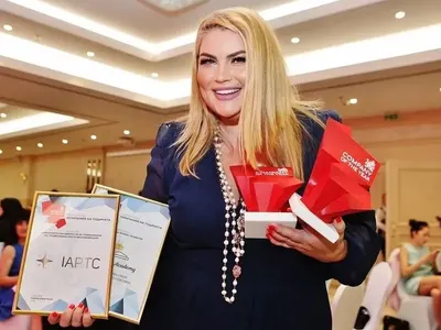 Стояна Нацева: Отличието „Ментор личностно и бизнес израстване“ позиционира Академия Щастлив Живот като бранд No. 1 у нас