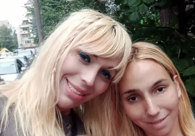 Трансмомичето Eмили: Летя със 120 км/ч, но спазвам правилата (Снимка)