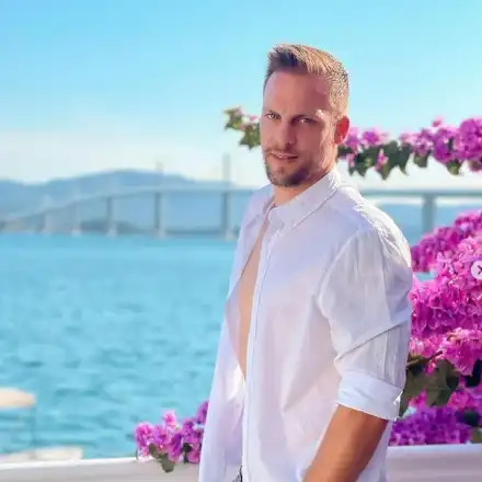 Ваня Джаферович ще води „Ергенът” 2: Стискайте ми палци!