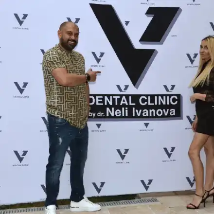 Ванко1 връща усмивката на социално слаби