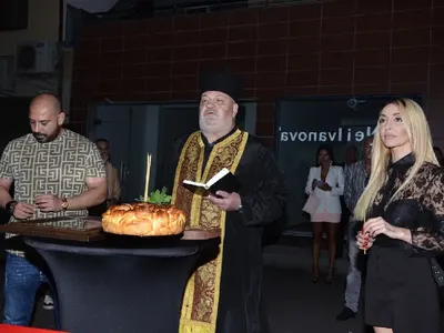 Ванко1 връща усмивката на социално слаби