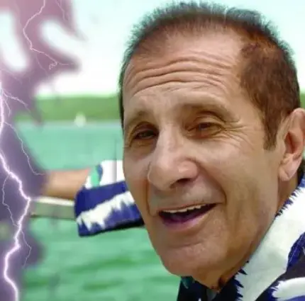 Вдъхновен от скандала с Кичка, Панайот Панайотов записа песента „Мижав интерес“