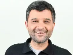 Малък Тошко се събра с жена си на морето! Щерка му Катерина с десетки обожатели (ФОТО)