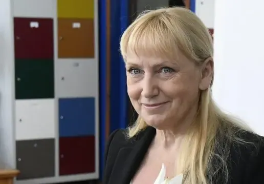 Английски богаташ ухажва Елена Йончева в Брюксел