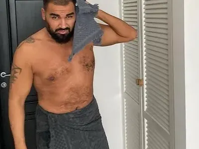 Азис не харесва мъже с оскубани вежди и в тесни дънки