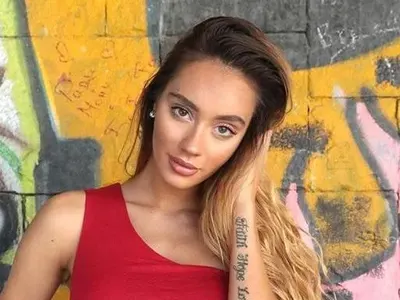 Биляниш продава ползваните си дрехи