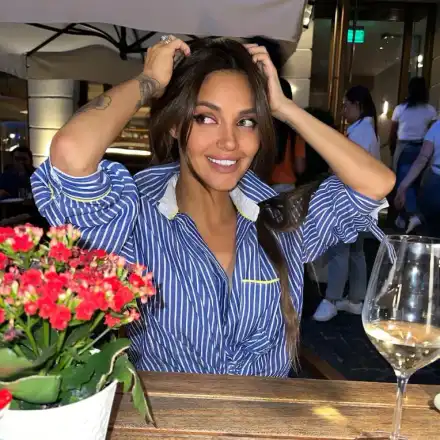 Бившата на Благо сияе от щастие без него