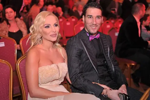 Бившата звезда на поп-фолка Елена Паришева се завърна в България