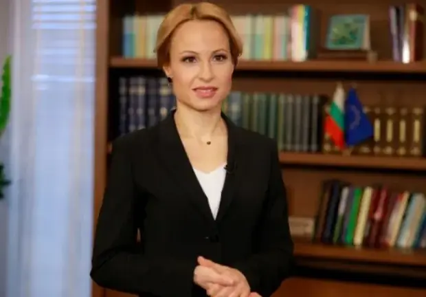 Цънцарова в Пирогов посред нощ