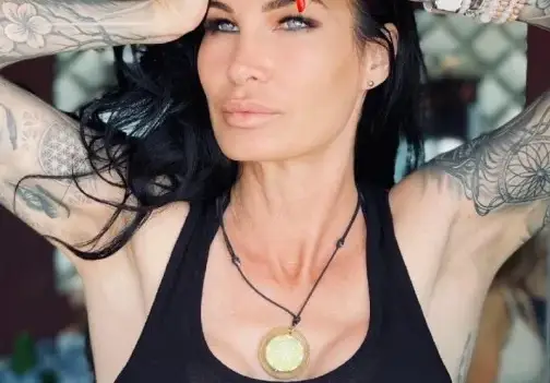 Цеци Красимирова върти чеверме