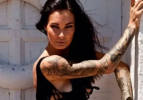 Цеци Красимирова запаса пищов