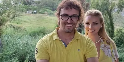 Ева Кикерезова пръска сексапил в Италия