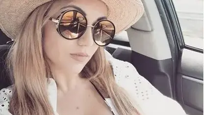 Гореща звезда от Hell