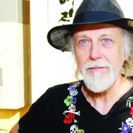 Яхнаджиев не говори с жена си от 30 години