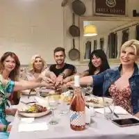 Женското турне: Естрадният елит се събра на вечеря