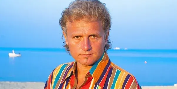 Къци Вапцаров бесен на българските родители