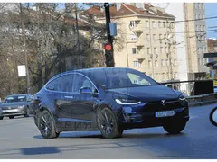 Лесно решение! Иван Христов пести от бензин