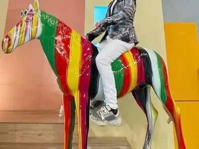 Лорд Евгени Минчев:  Миро - сам юнак на коня, Тита да пита преди да се... оплита! И още + СНИМКИ