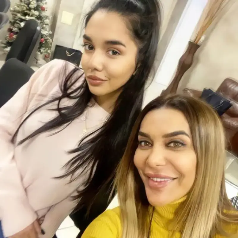 Намаза! Бони с 200 евро бакшиш