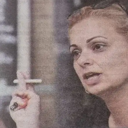 Неузнаваема! Аделина Радева без грим, пафка яко